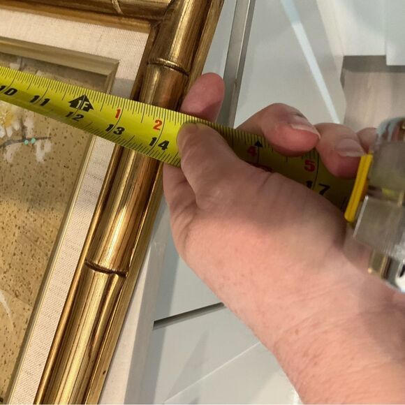 Vintage Chinese watercolor painting on silk paper, framed in faux bamboo. - Picture 7 of 9